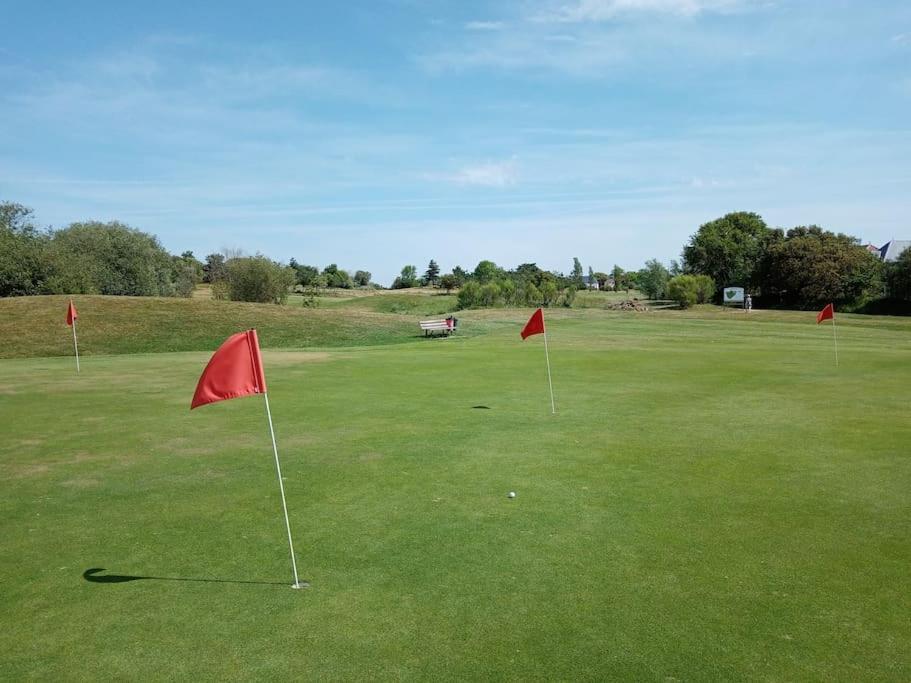 Charmant T2 Au Coeur Du Golf De Port Bourgenay Talmont-Saint-Hilaire Esterno foto